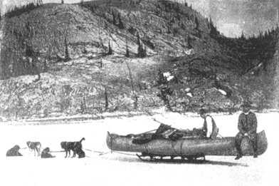 Почтовая лодка с собаками