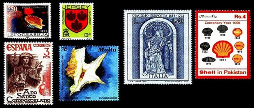 морские раковины на почтовых марках
