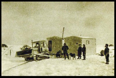 Домик полярной станции